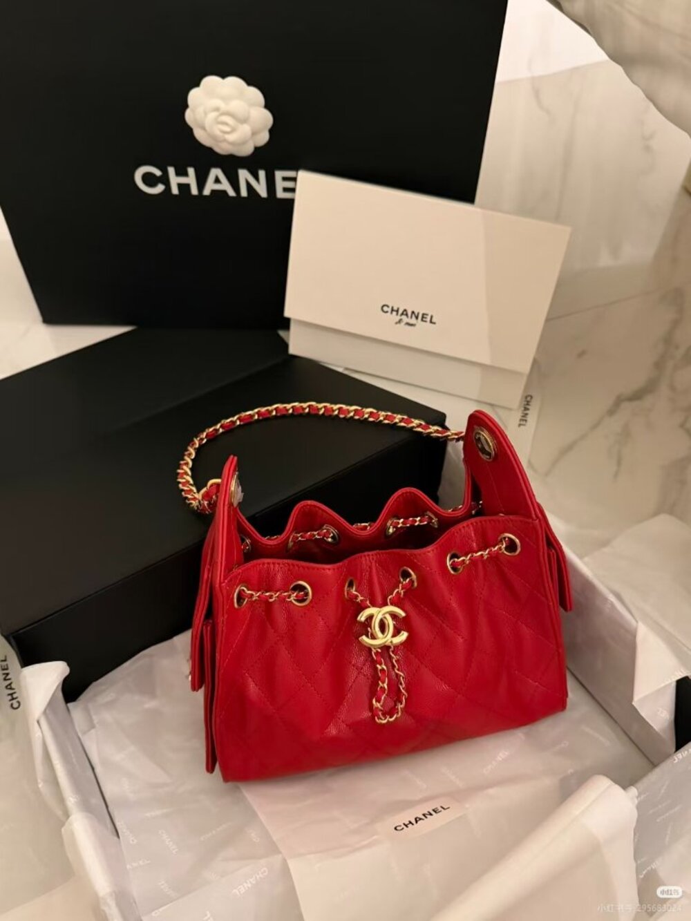 Classic CHANEL bag: A Stylish and Versatile Choice for Elegance